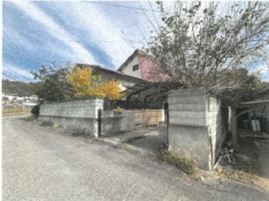 木田郡三木町大字下高岡字駒足
４２２９番１の競売物件