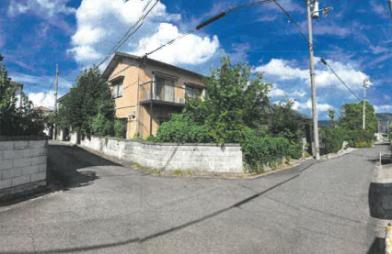 高松市鬼無町佐藤
１５６番１２の競売物件