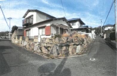 高松市牟礼町牟礼字岡
１２９８番６の競売物件