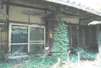 吉野川市山川町石堂
９４番１の競売物件