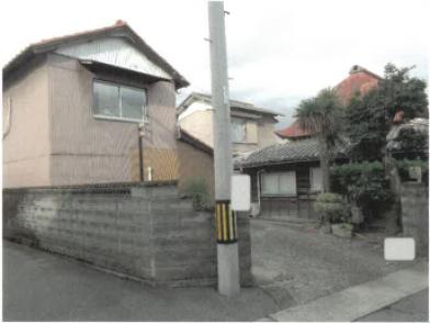 板野郡上板町鍛冶屋原字西北原
１４番１の競売物件