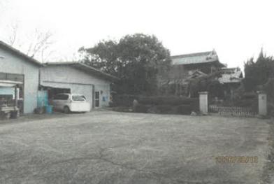 吉野川市山川町湯立
５６番５の競売物件