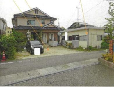 伊予郡松前町大字南黒田字下屋敷
614番18の競売物件