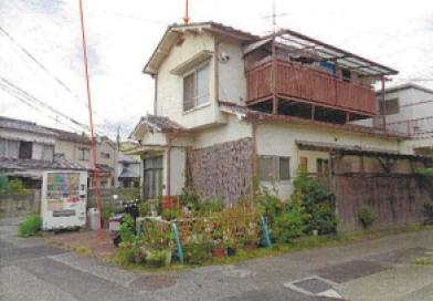 松山市立花四丁目
４４１番５７の競売物件