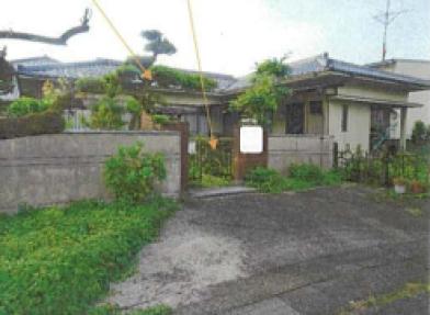 西条市小松町大頭字山本
甲８４番の競売物件