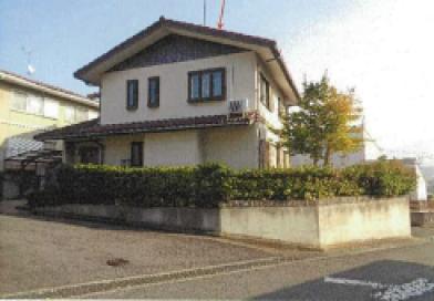 四国中央市川之江町字宝洞山
３１１１番３３の競売物件