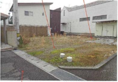 四国中央市川之江町字宝洞山
３０９２番１２の競売物件