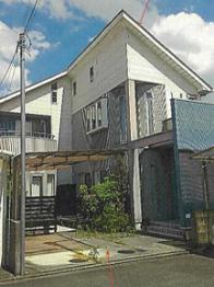 松山市星岡三丁目
３８１番４の競売物件