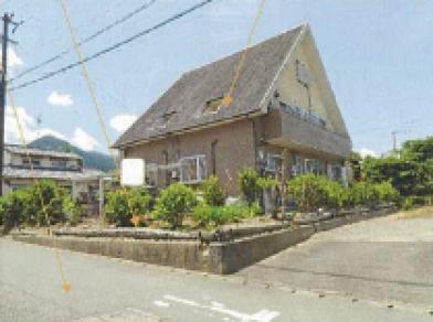 新居浜市萩生字旦ノ上
２０１５番８の競売物件